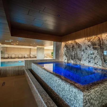Lägenhet Aqua Cullinan & Năvodari